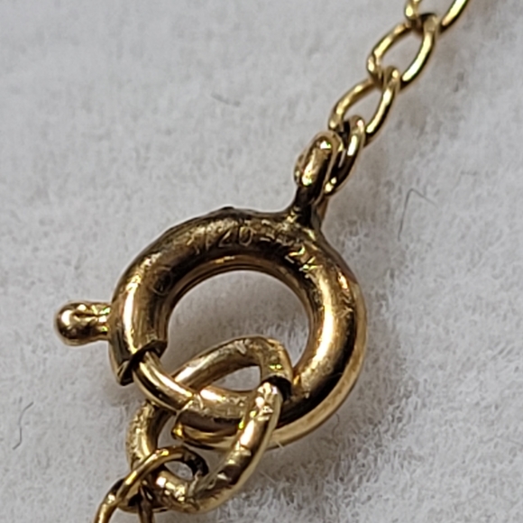 Open Heart Necklace. - Picture 6 of 7